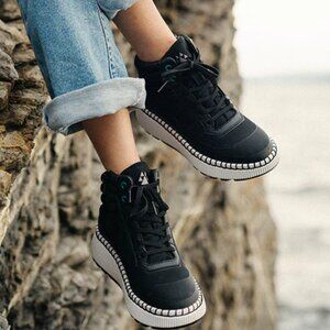 NEW COUGAR Savant Lace Up Snow Boots black for women 462mn